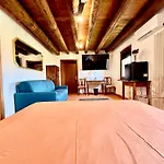Saten فندق مبيت وإفطار Pavia d'Udine